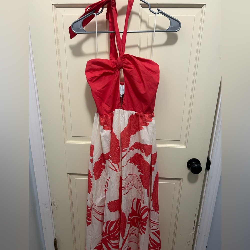 Mable Coral and White Halter Dress - Picture 4 of 6